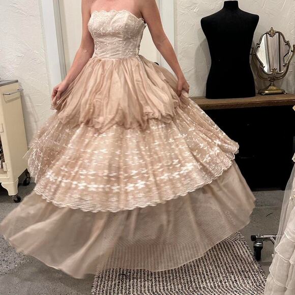 1960s Pale Mocha silk chiffon tiered full skirted full length strapless gown - Picture 1 of 3